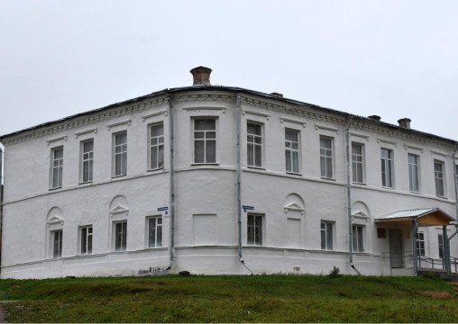 В Никольске обновили фасад здания Историко-мемориального музея Александра Яшина