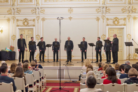 «О России петь – что стремиться в храм»: в Вологде выступит мужской хор «Оптина Пустынь» 