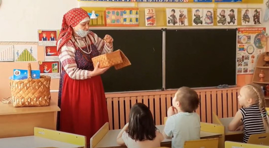 Вологодские «ФолкУроки» продолжают знакомить школьников с народной культурой