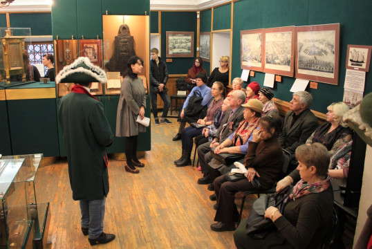 Историю семейных традиций обсудят на встрече в Доме-музее Петра I