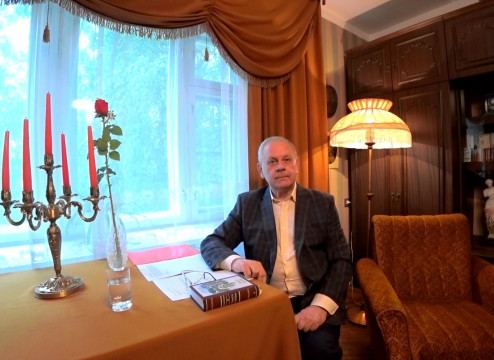 В День Победы Музей-квартира Василия Белова приглашает присоединиться к онлайн-лекции литературоведа Сергея Баранова