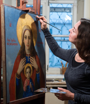 В год 200-летия со дня рождения Платона Тюрина сотрудники Вологодского музея-заповедника трудятся над реставрацией его иконы