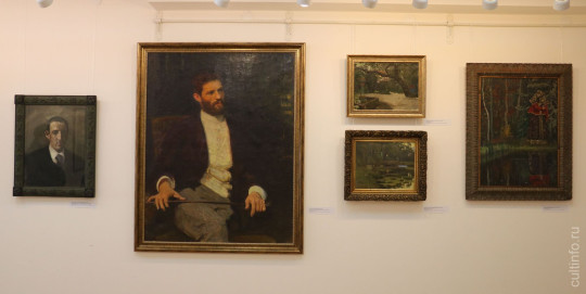 Произведения художников знаменитого Абрамцевского кружка, которому покровительствовал Савва Мамонтов, представлены в Шаламовском доме