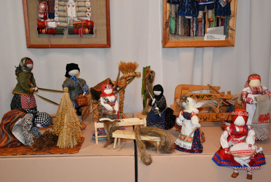 «Куклы с русской душой» поселились в Великоустюгском музее-заповеднике