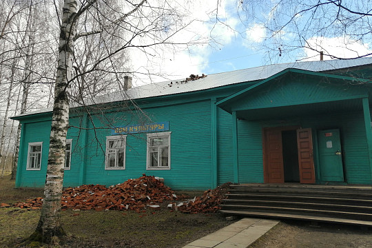 Гулинский клуб в Белозерском районе ремонтируют по губернаторской программе «Сельский дом культуры»