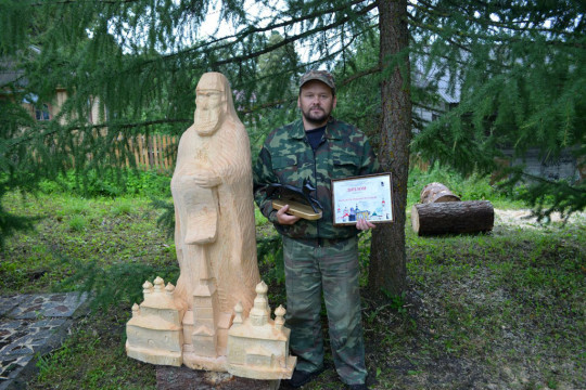 Главным призом фестиваля «Оживающая история» в Тотьме отмечена деревянная скульптура Феодосия Тотемского