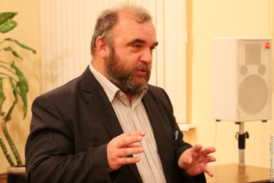 Историк и писатель Александр Быков представит новую книгу «Заднесельские оскоренки» в областной библиотеке
