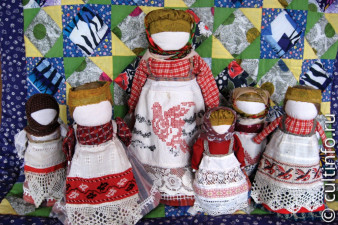 Куклы из коллекции ЦТНК «Народные истоки», Череповец