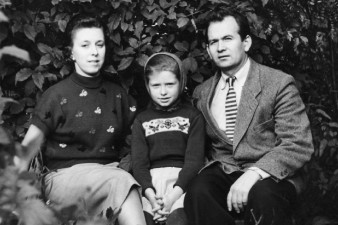 Михалёв Валентин Андреевич с семьей