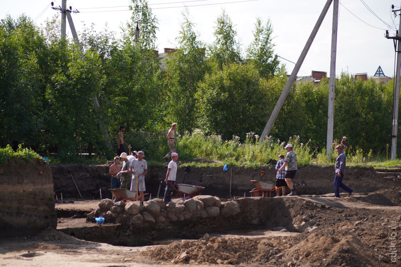 Масштабные раскопки ведутся на месте будущего Некрасовского моста 