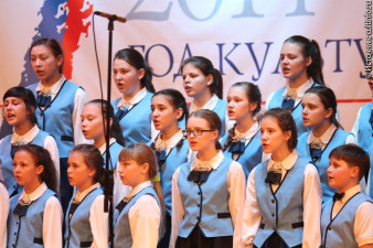 Участники итогового концерта хоровых коллективов в Вологде в 2014 году