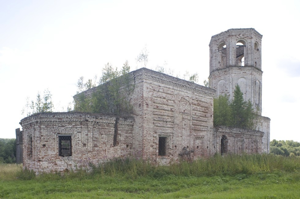 Великодворье тотемского