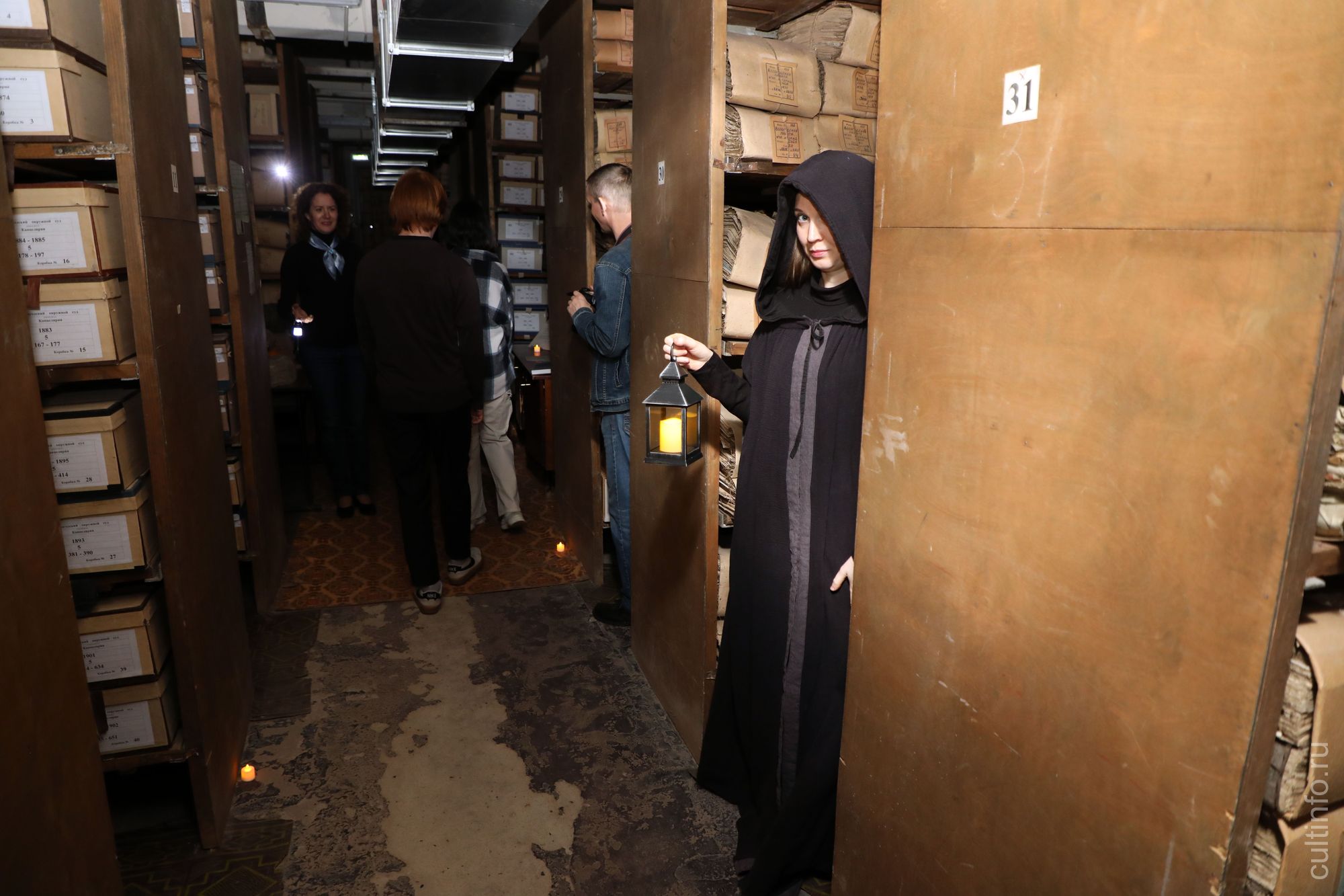 Архивные стражи, письма с фронта и грамота XVI века: в Вологде прошла первая «Ночь в архиве»