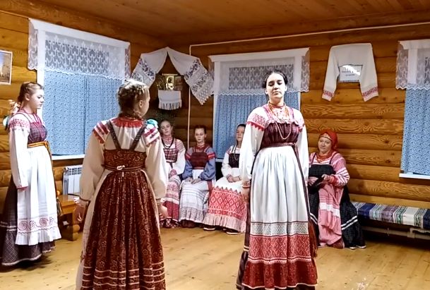 Сегодня в России отмечается Единый день фольклора