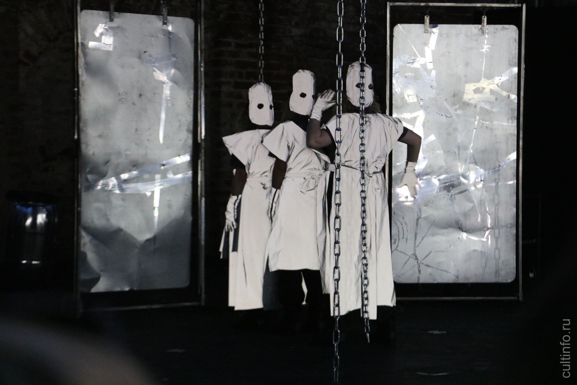 Трагическую историю мстителя из «Калевалы» представил в Национальный театр Карелии на «Голосах истории»