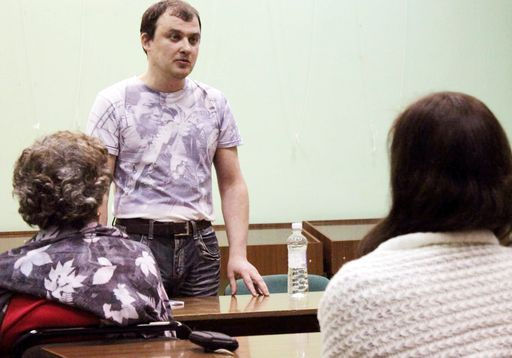 «Я обогнал свой отъехавший поезд». Книга стихов Павла Тимофеева «Агенты разных держав» представлена в Вологодской областной библиотеке