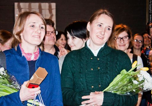 «Между небом и землей»: выставка авторской керамики сестер Шабаевых открылась в «Красном углу»