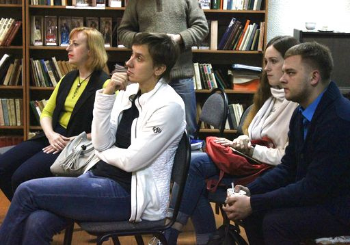 Фестиваль «Плюсовая поэзия»: одно рукопожатие до Мандельштама и кот Гиляровского