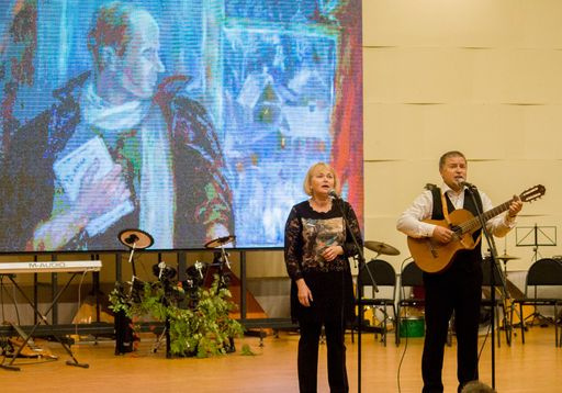 Праздничным гала-концертом завершился XX Открытый фестиваль поэзии и музыки «Рубцовская осень»
