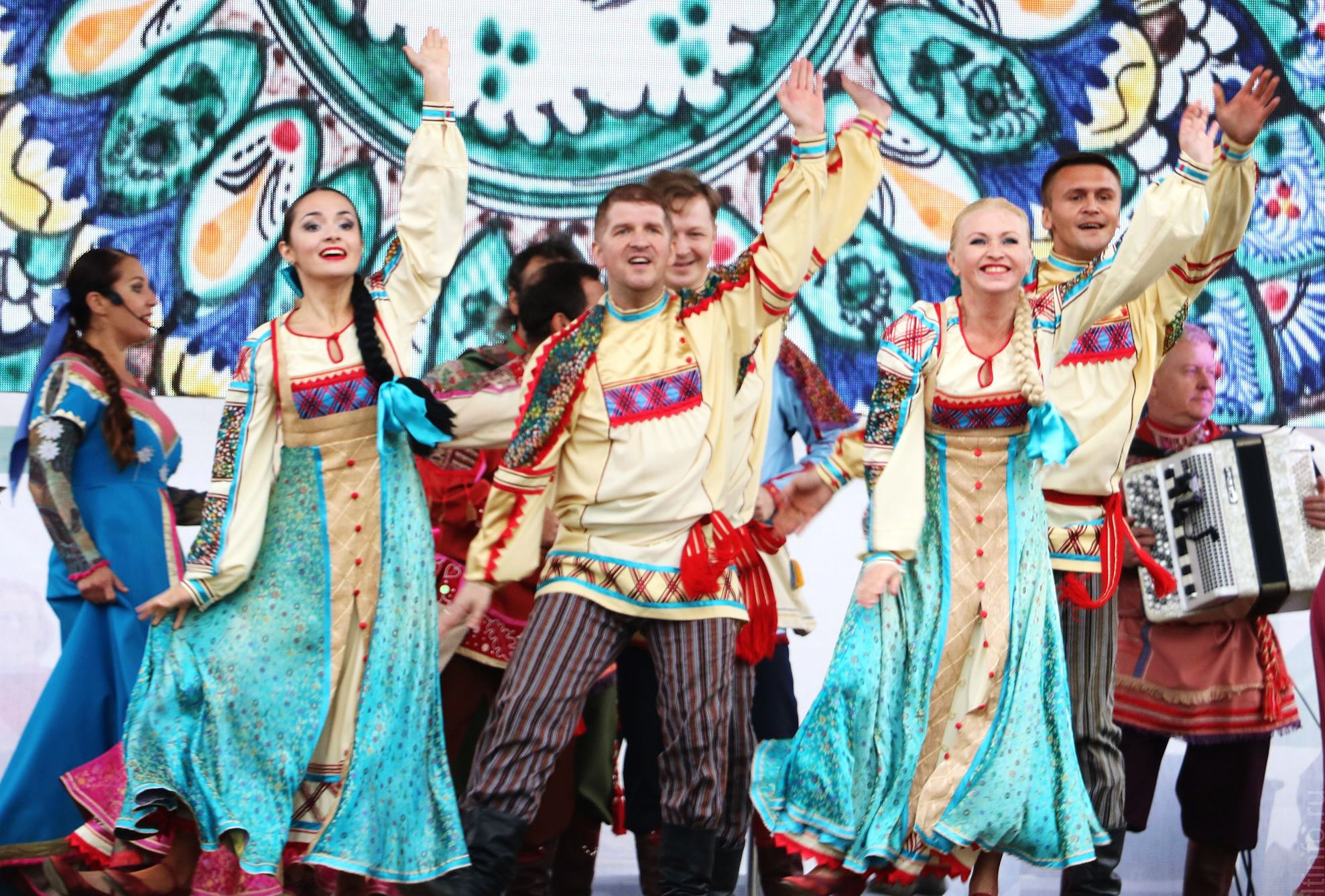 От народных песен до фольклорного театра: на Вологодчине открылся VI Межрегиональный фестиваль «Деревня – душа России»