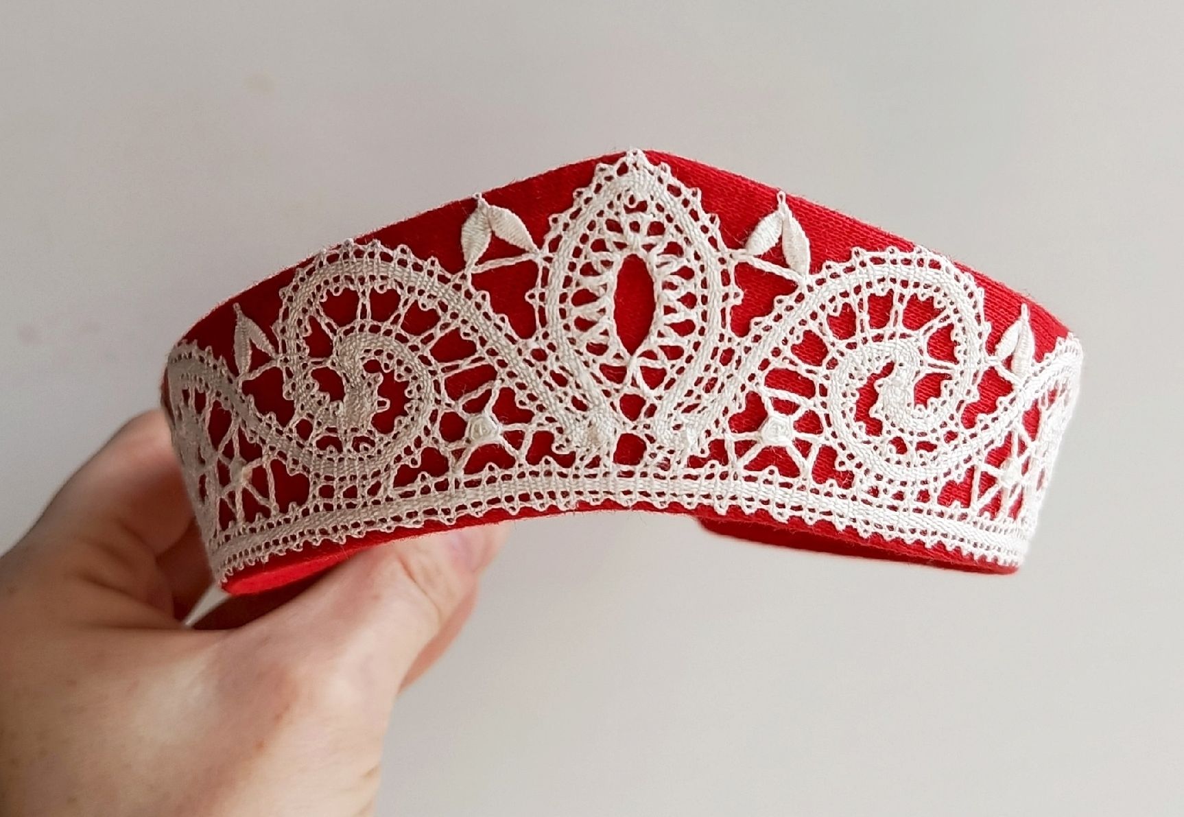 Идеи на выходные: ярмарка «Сделано на Вологодчине», концерт ансамбля «Лагвица», кино с Александром Миликом, жемчужины орнаментального шитья и многое другое