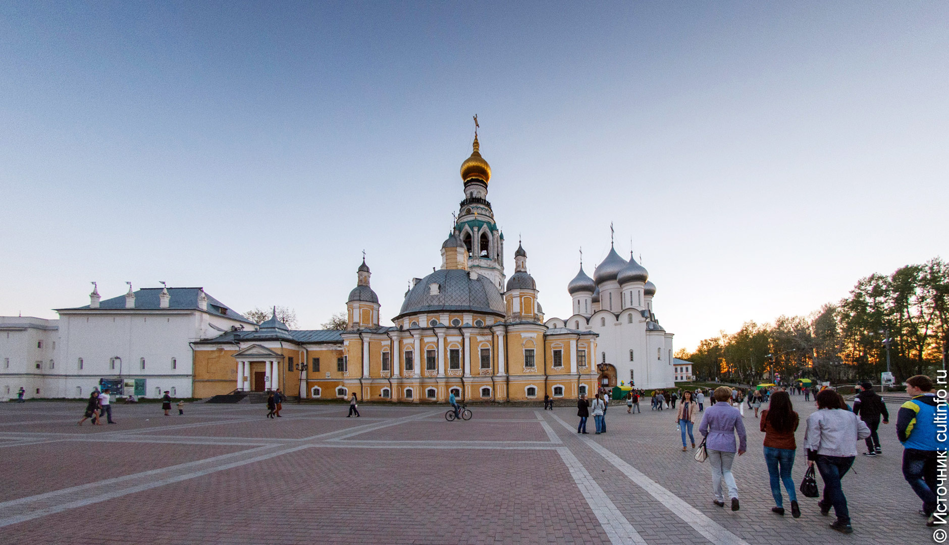 Продолжается прием конкурсных заявок на получение государственных грантов Вологодской области в сфере культуры