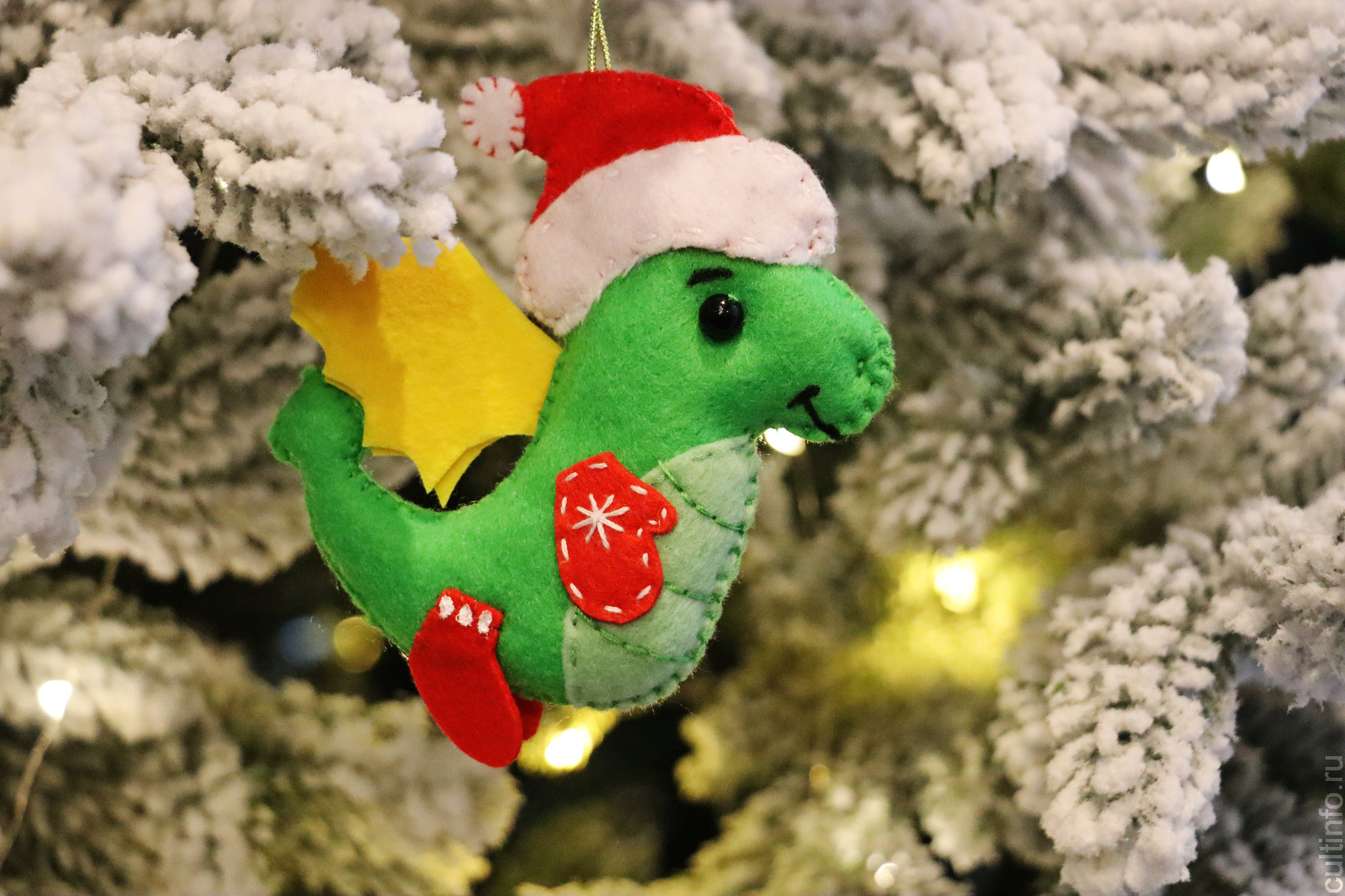 Символ года своими руками: шьем дракона из фетра