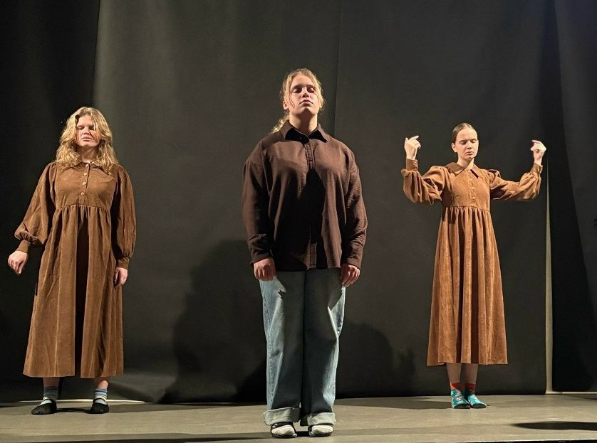 В Череповце готовят премьеру спектакля «Бессмертный класс» о молодых героях, погибших на фронтах Великой Отечественной войны