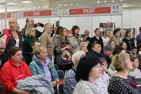 Перелистнули «Вологодскую страницу»: более 8 тысяч вологжан и гостей города побывали на книжной ярмарке нового формата