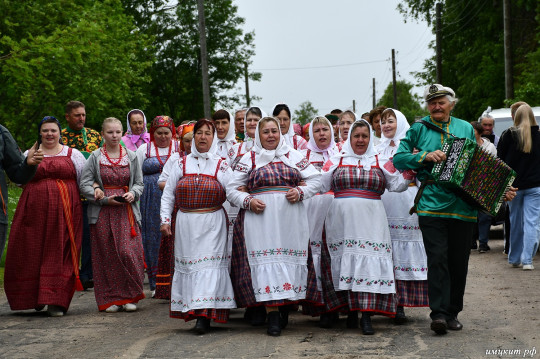 Фоминский горшок – сердце деревни Кривяцкое: в Никольском округе прошел большой праздник, посвященный местному гончарному промыслу