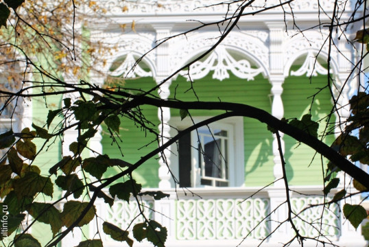 Глина, пряники, куклы, мёд и песни под гитару: Центр ремёсел приглашает на «Летний вечерок на Благовещенской»