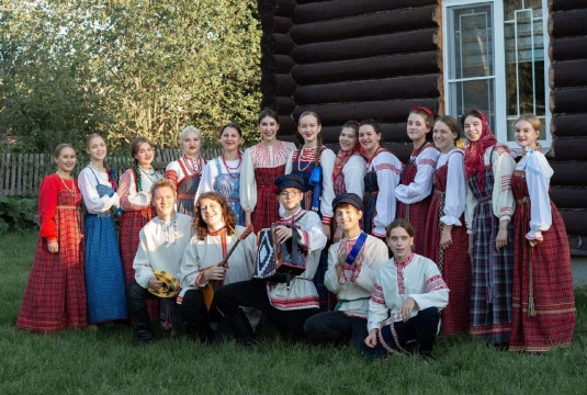 Новую программу представит ансамбль народной песни «Северная радуга» в областной библиотеке