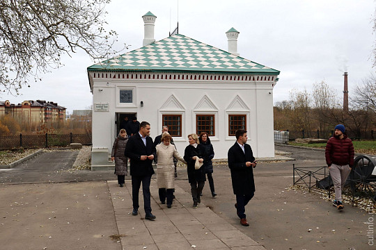Во время визита на Вологодчину министр культуры РФ посетила Дом-музей Петра I, открытый ее прапрадедом