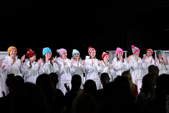 Арт-терапия или сам себе артист: актерская мастерская «Безмаски» набирает команду на очередной поток