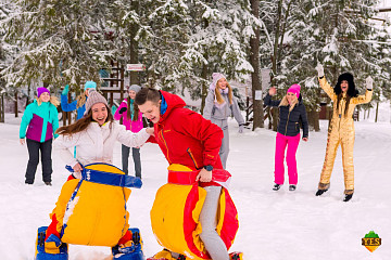 В центре «YES» отметят Масленицу наоборот