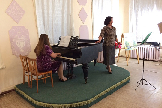  Старинный рояль зазвучал в усадьбе Спасское-Куркино