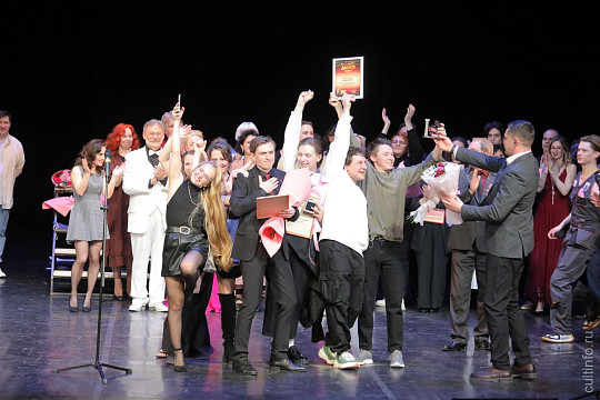 В День театра в Вологде объявили лауреатов именных актерских премий и победителей фестиваля «ВОТ»