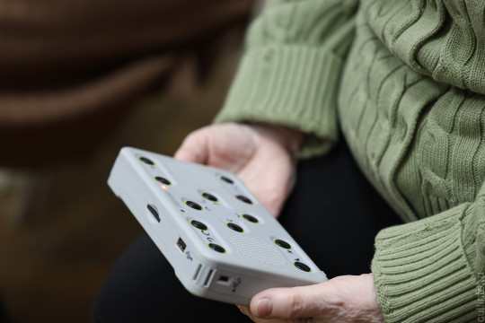 Тифлоальманах  о памятниках Вологды, посвященных Победе в Великой Отечественной войне, представят в специальной областной библиотеке в рамках месячника «Белая трость»