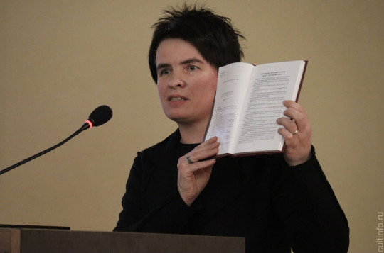 Прозаик Наталья Мелёхина представит вологжанам новую книгу «Александр Чуйков»