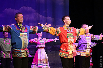 Лучшими творческими номерами своих коллективов отпразднует Вологодская филармония День артиста