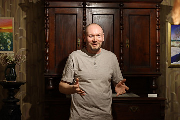 Художник Алексей Мазилов поделится секретами мастерства с посетителями музея «Мир забытых вещей»