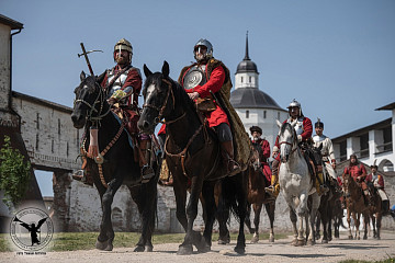Юбилейный фестиваль исторической реконструкции «Кирилло-Белозерская осада» пройдёт 21 и 22 июня в Кириллове. Программа