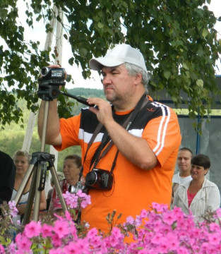 В Тотьме открылась выставка «О настоящем – для будущего», посвященная фотоработам Олега Федотовского