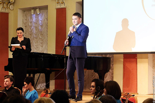 Итогам Года литературы в Вологодской области был посвящен торжественный вечер на сцене областной филармонии