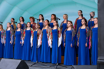 Вологодские хоровые коллективы «Кантилена», «Аs-соль» и хор «Балтика» из Санкт-Петербурга выступят в эти выходные в картинной галерее