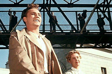 Советскую мелодраму «Высота» завтра можно бесплатно посмотреть в областной библиотеке