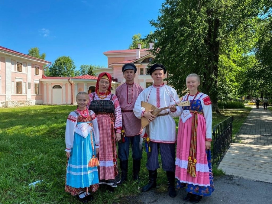 Семья Семёновых из Нюксеницы победила во Всероссийском конкурсе «Семья года»