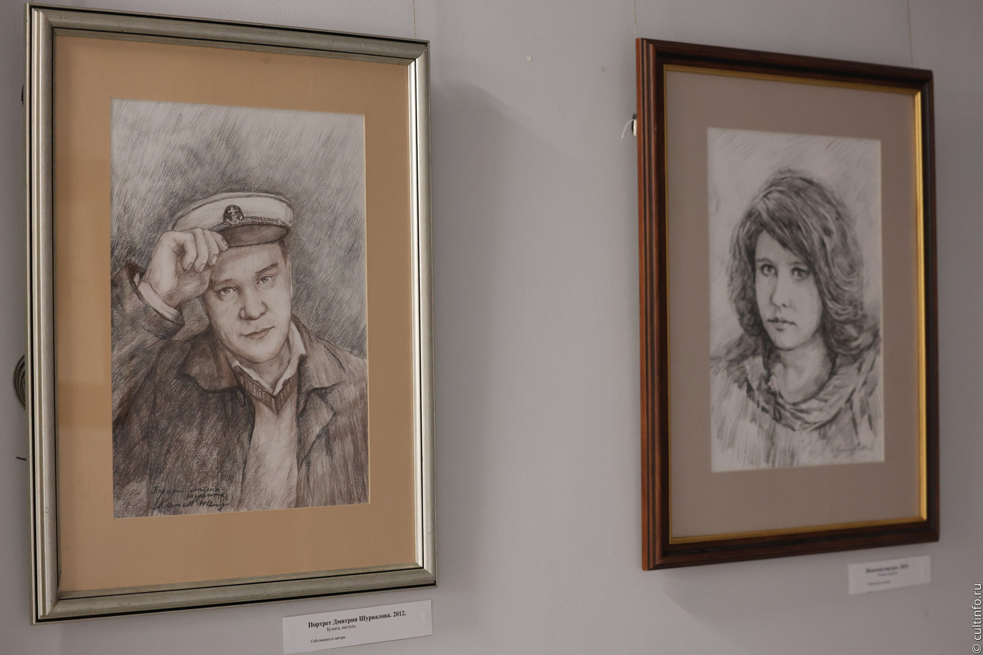 Выставку «Время топинамбуров» привез в Вологду череповецкий художник Евгений Калачёв