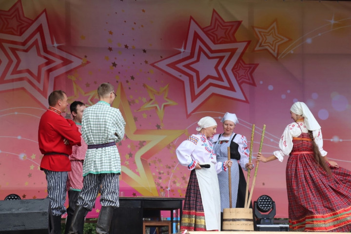 Районный праздник «Процветай, стекольный край!» 