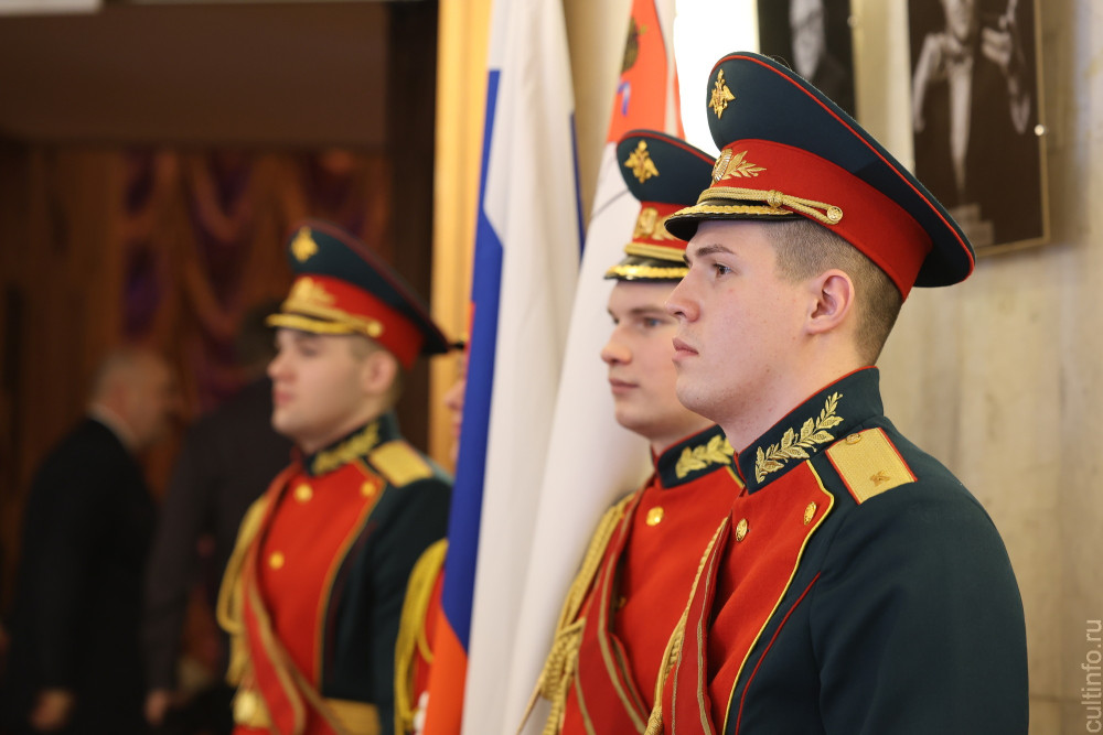 С Днем защитника Отечества вологжан поздравили Московский казачий хор и творческие коллективы региона 